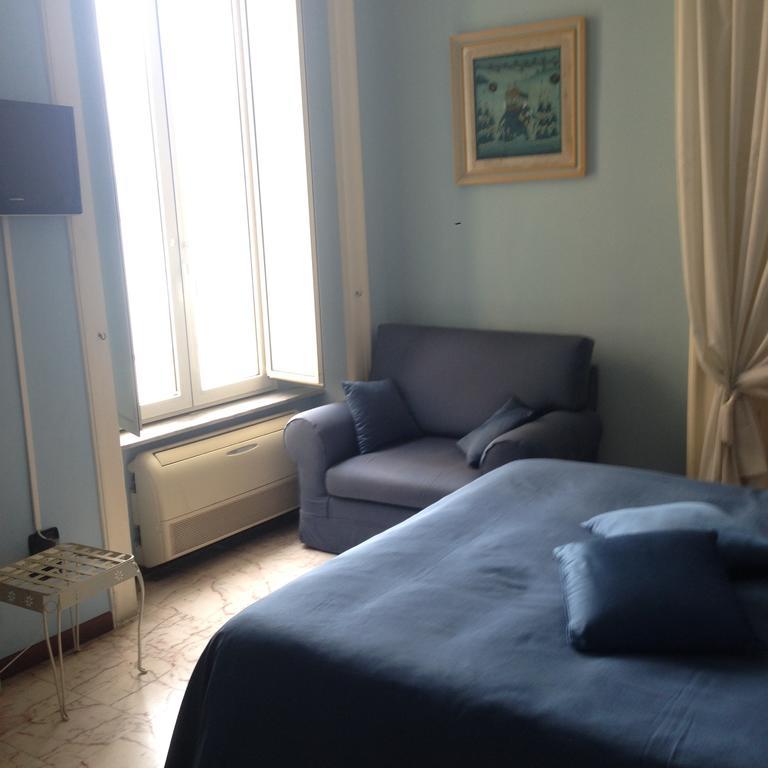 La Dimora Dei Baroni Bed & Breakfast Napoli Rom bilde