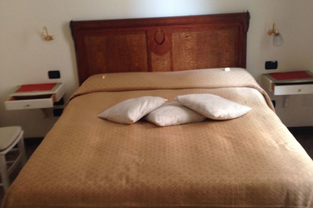 La Dimora Dei Baroni Bed & Breakfast Napoli Eksteriør bilde
